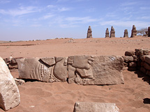 Two decorated blocks from Temple 200 showing the king